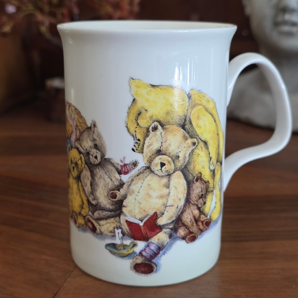 Vintage Roy Kirkham Teddy Bears Fine Bone China Mug Made in England 1992